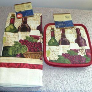 New!  Wine Glass Grape Dish Towel Potholder Set